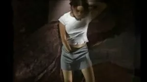 Les orgasmes et les fluides corporels sont inondés dans cette bonne x film video 2015 scène folle !