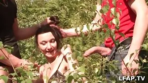 Teen Lucy Tyler est trompée par son petit ami film porno français streaming et se venge