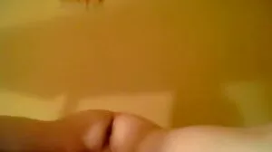 Salope amateur film x dorcel méchante se frotte les pieds
