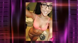 Beau-fils aide sa belle-mère à tomber enceinte et commence à film po x lui sucer la bite