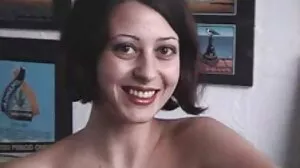 TeensLoveAnal - Une jolie blonde adore les jouets anaux et les tartes à la crème à site film x grosse bite