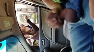 PAWG prend la 1ère BBC et lui permet de filme x arab la creampie